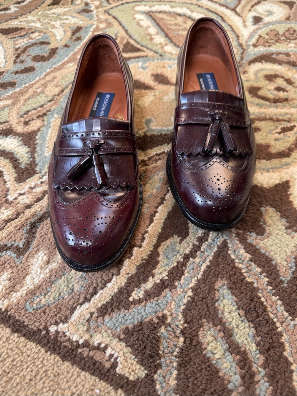 Bostonian Men's Burgundy Kiltie Tassel Loafers